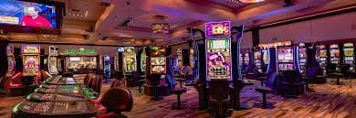 Casino ဂိမ်းလမ်းညွှန် - Table Game Slots Live Casino ကစားနည်းများ